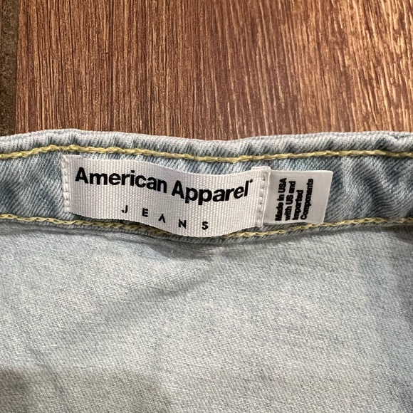 American Apparel Denim Button Down Skirt - Picture 4 of 4